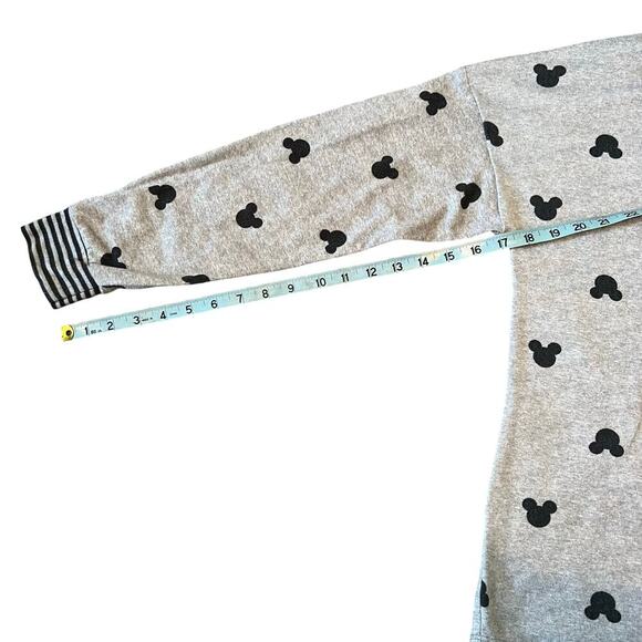 Disney Women's Gray Sweatshirt Super Comfy - Picture 11 of 11